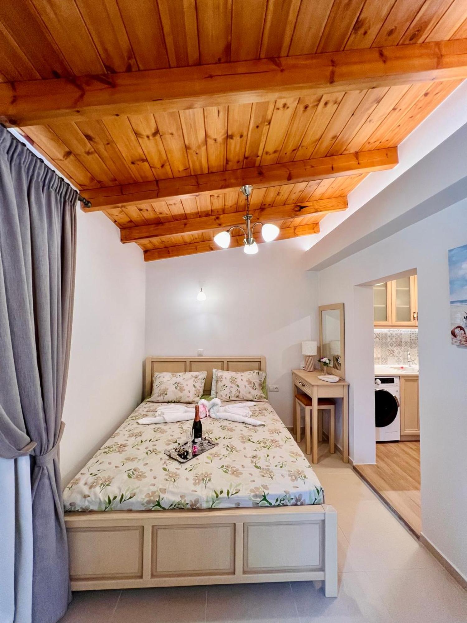 Afroditi Rethymno  Exterior photo